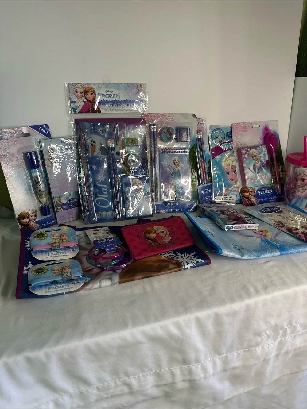 Disney Frozen Kids Gift Set - Anna, Elsa & Olaf